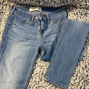 Abercrombie & Fitch Girls Light Blue Skinny Jeans
